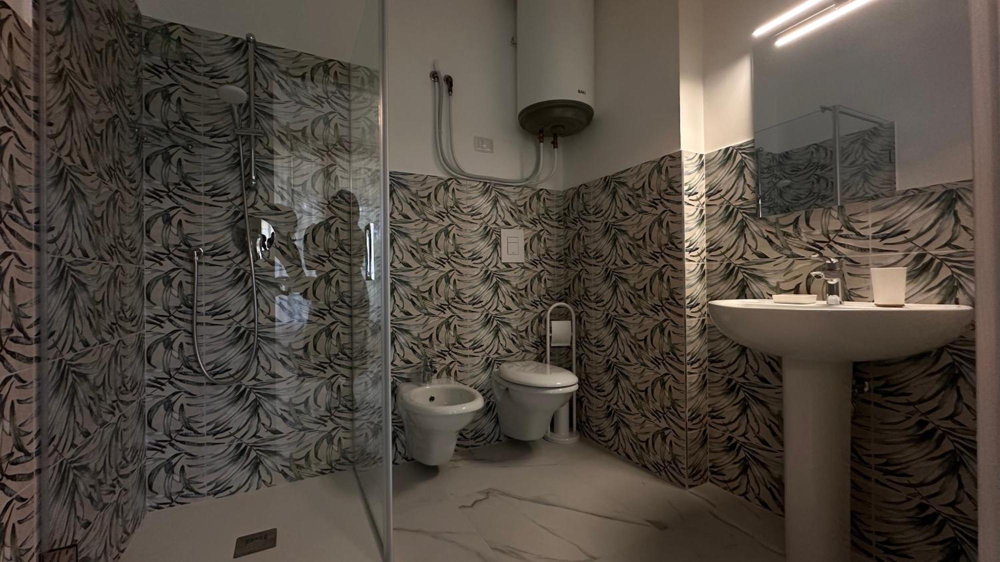 Cconforthotels Puglia Promenade Apartment 5 Bari Bagian luar foto